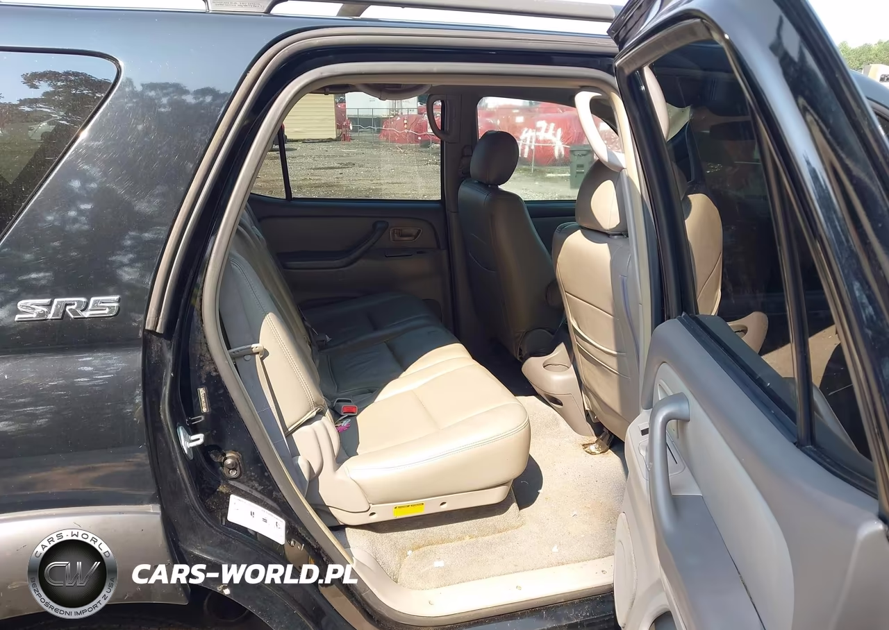 2007 Toyota Sequoia Sr5 VIN:5TDZT34A17S296396 - 8