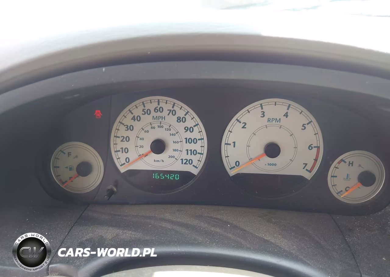 2005 Chrysler Town & Country Touring VIN:2C8GP54L85R504562 - 7