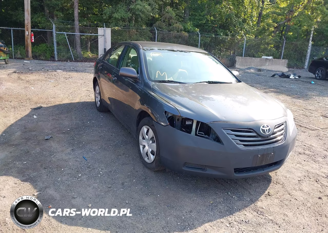 2007 Toyota Camry Le – zdjęcie 1 z 11