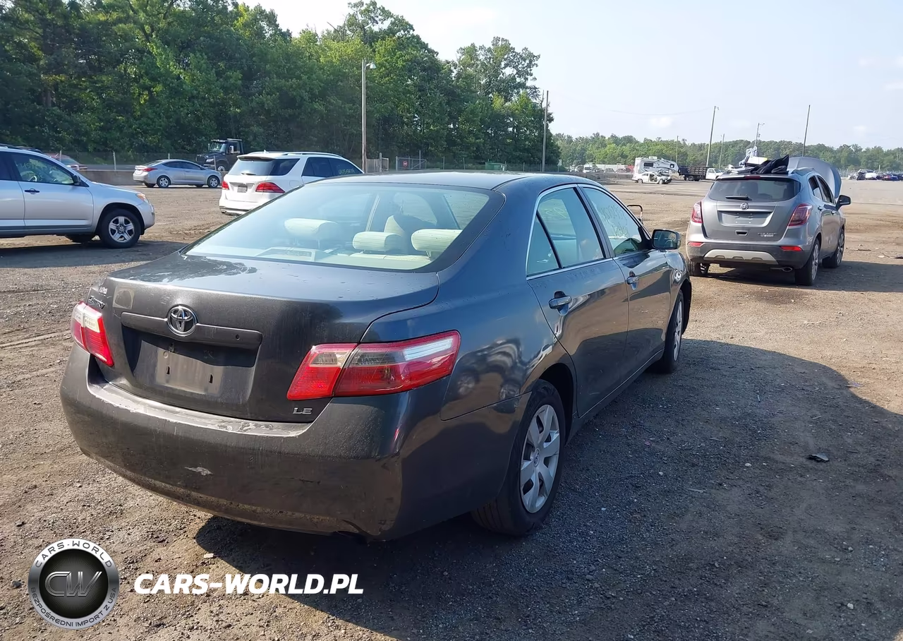 2007 Toyota Camry Le VIN:4T1BE46K07U158301 - 4