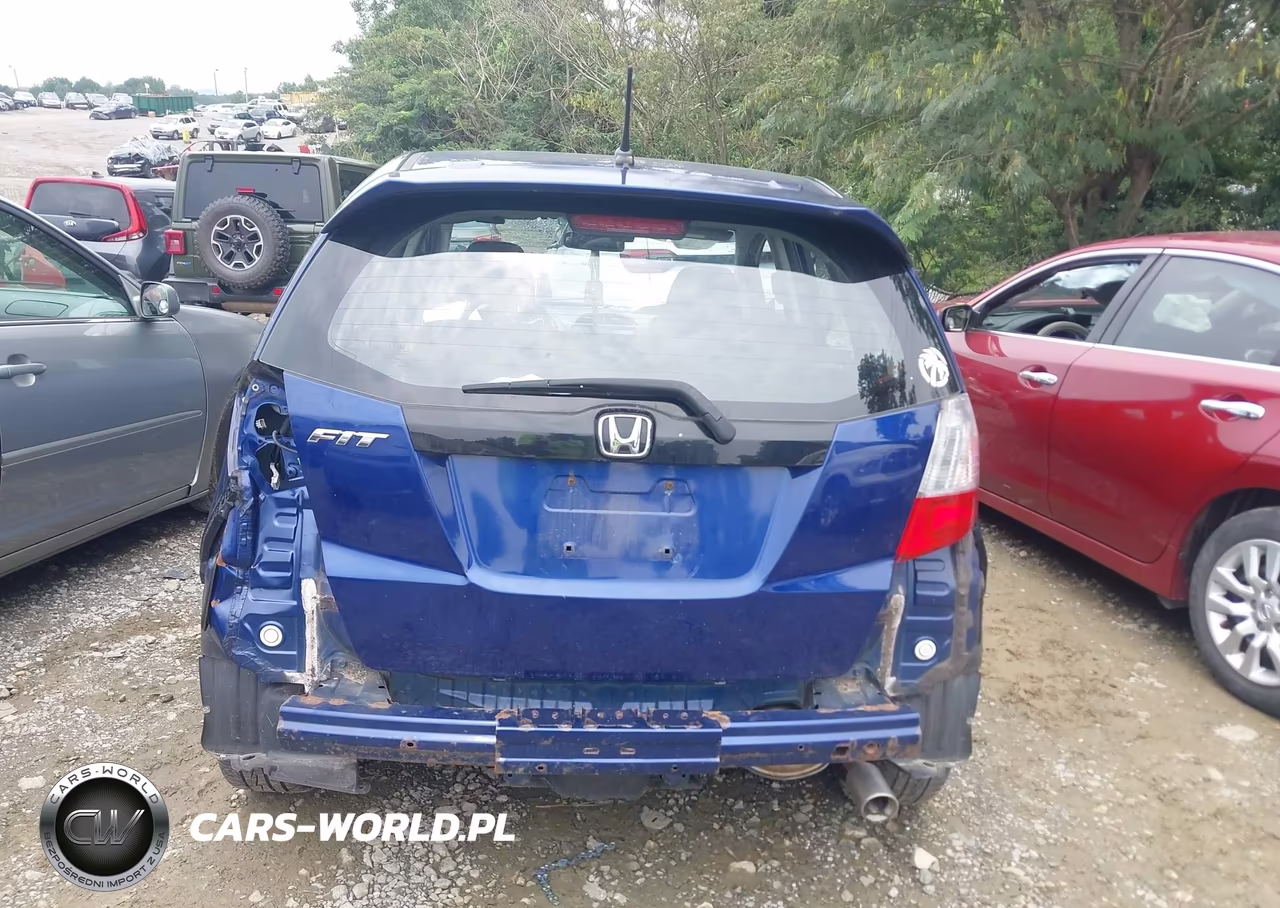 2012 Honda Fit Sport VIN:JHMGE8H59CC036401 - 16