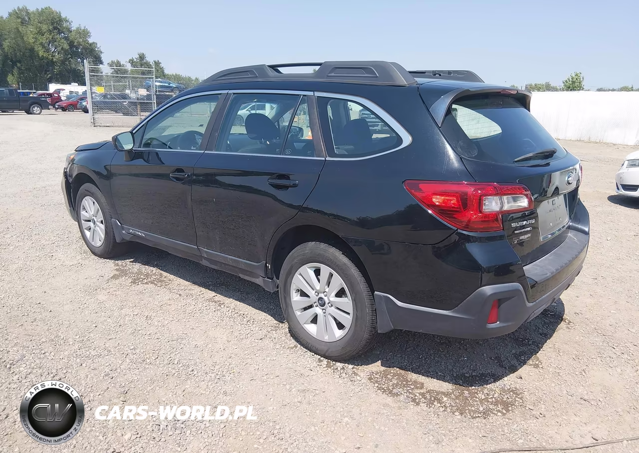 2018 Subaru Outback 2.5I VIN:4S4BSAAC6J3264384 - 3