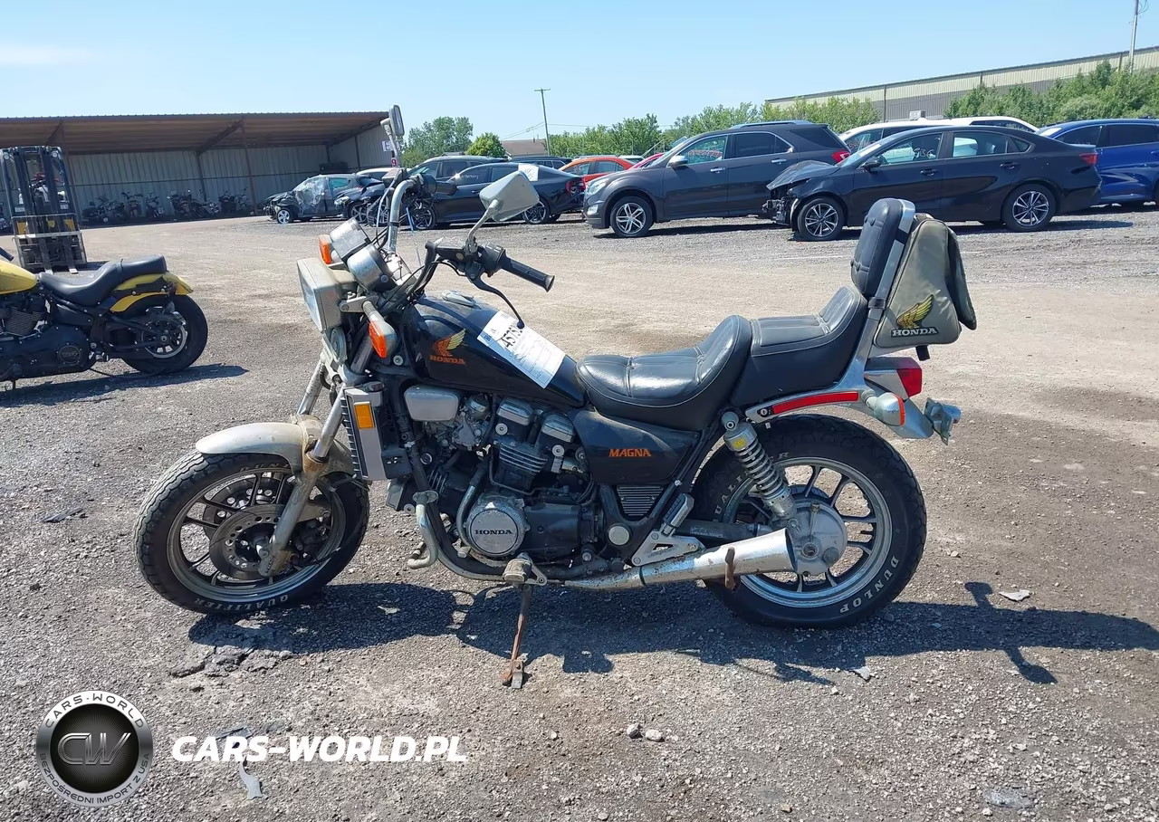 1984 Honda Vf700 C VIN:JH2RC210XEM013435 - 13
