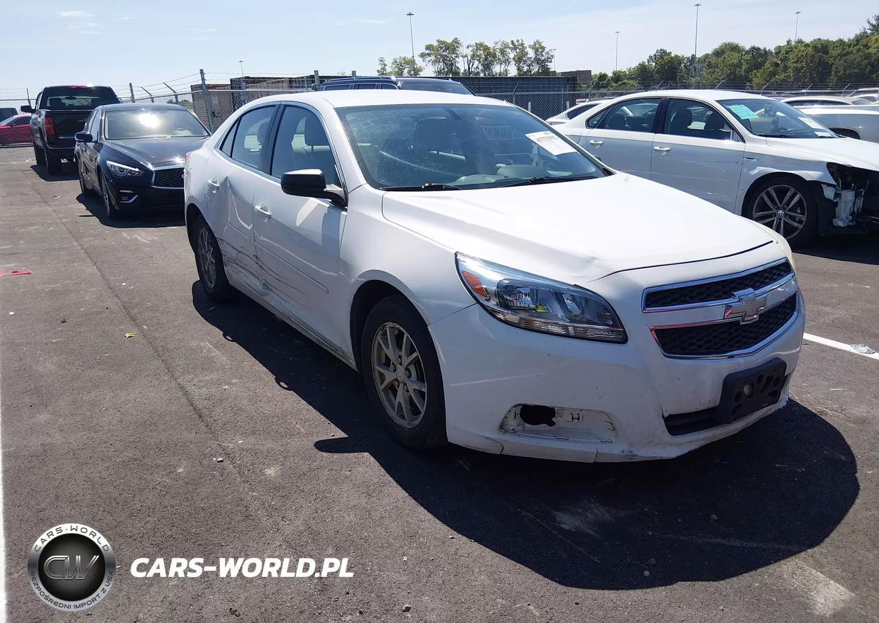 2013 Chevrolet Malibu 1Fl