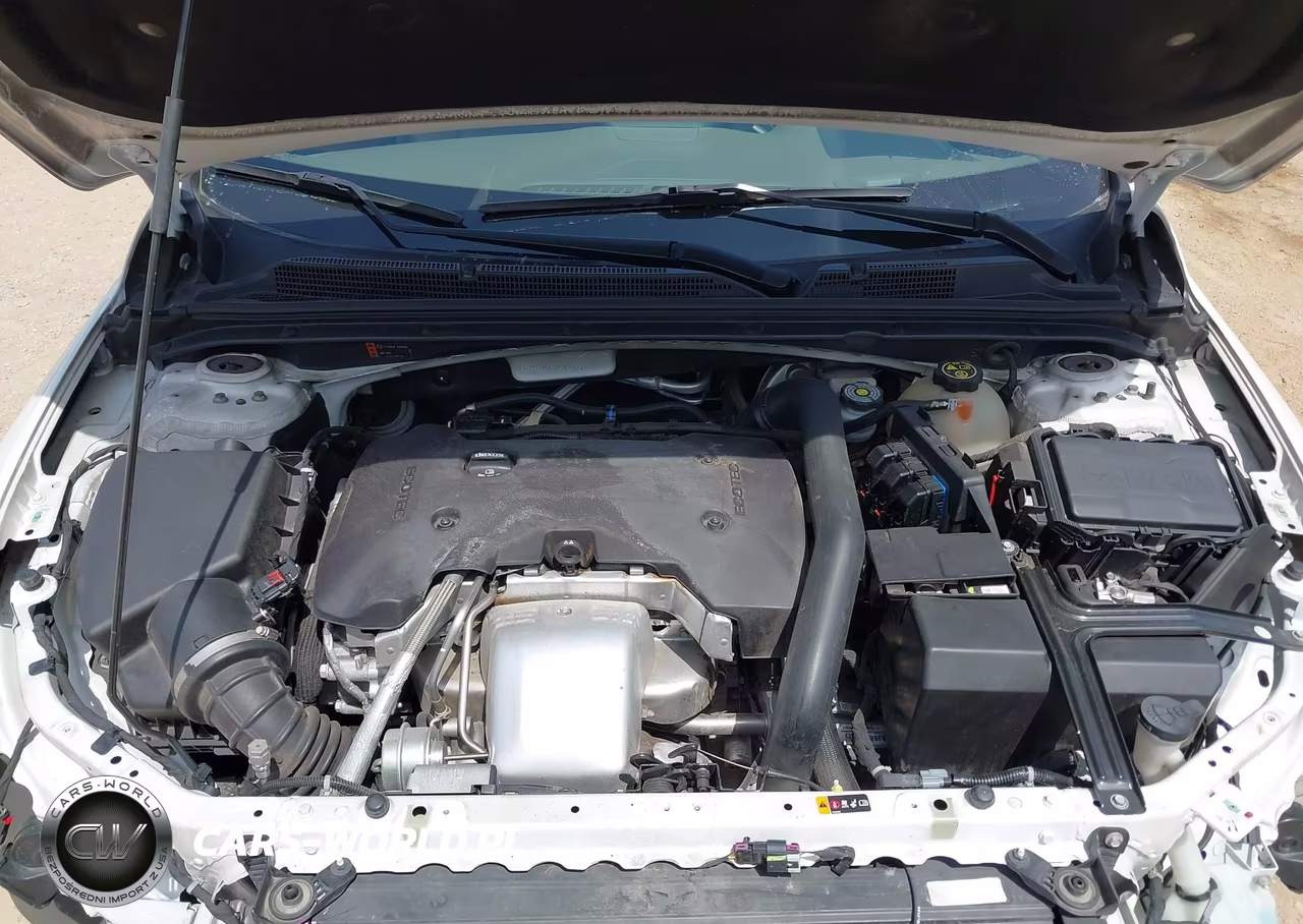2018 Chevrolet Malibu Premier VIN:1G1ZE5SX3JF261954 - 10