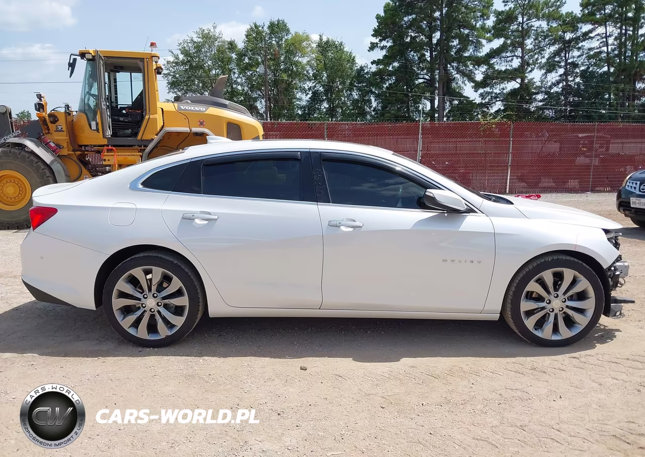2018 Chevrolet Malibu Premier VIN:1G1ZE5SX3JF261954 - 14