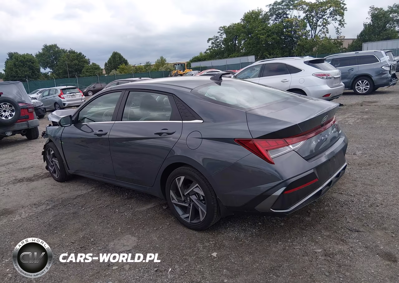 2025 Hyundai Elantra Limited VIN:KMHLP4DG6SU896383 - 3