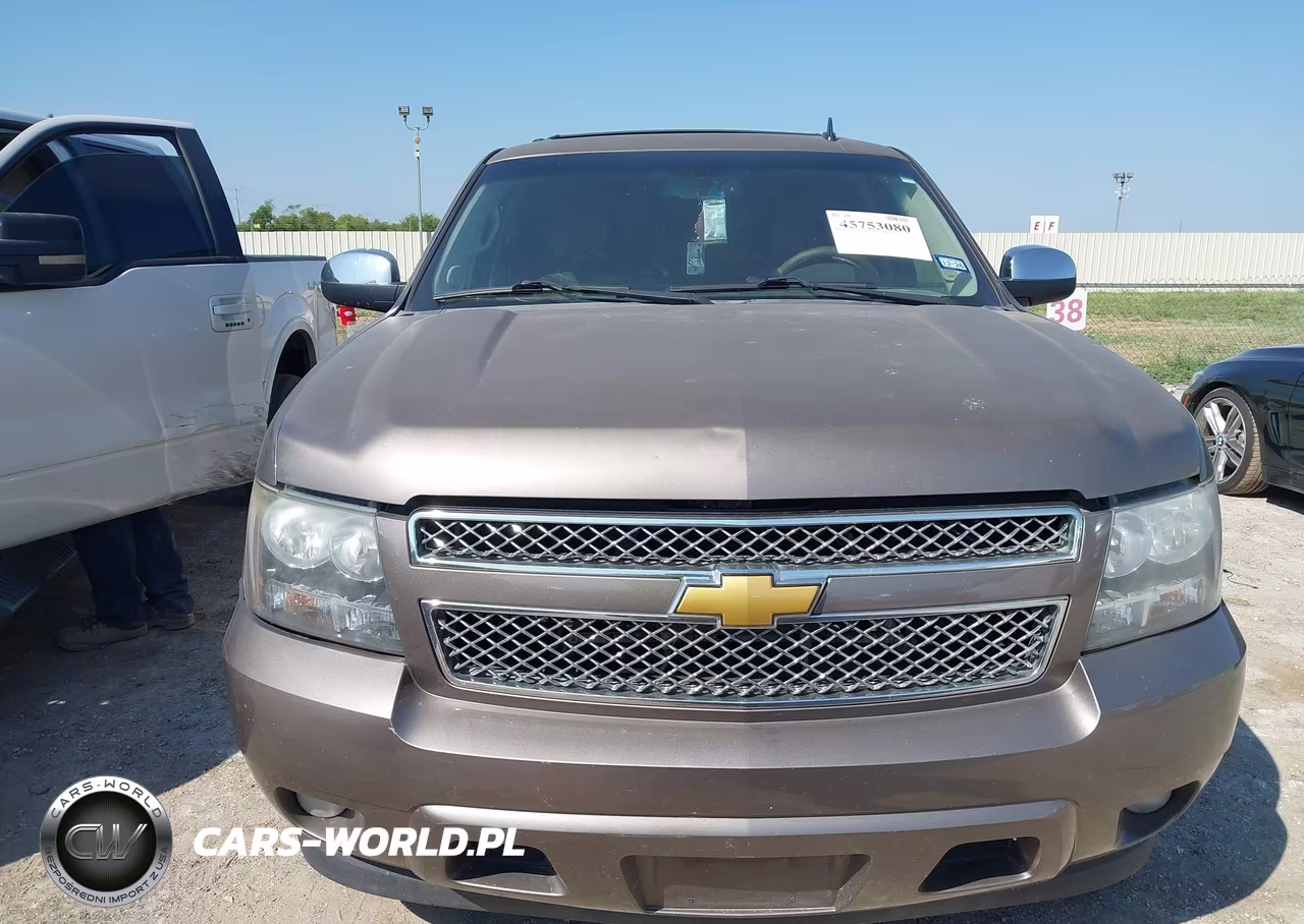 2013 Chevrolet Tahoe Ltz VIN:1GNSCCE07DR344735 - 12