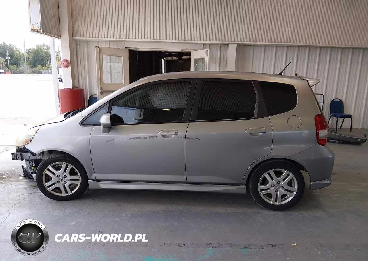 2008 Honda Fit Sport VIN:JHMGD38698S033557 - 15