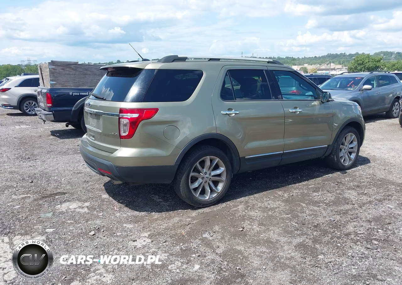 2013 Ford Explorer Xlt VIN:1FM5K8D89DGA69843 - 4