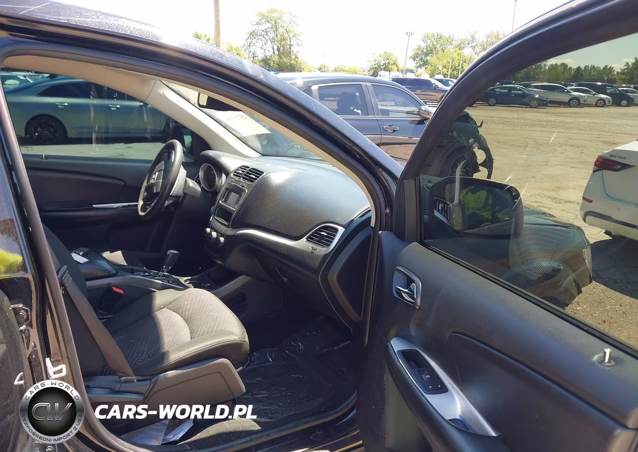 2019 Dodge Journey Se VIN:3C4PDCBB1KT844797 - 5