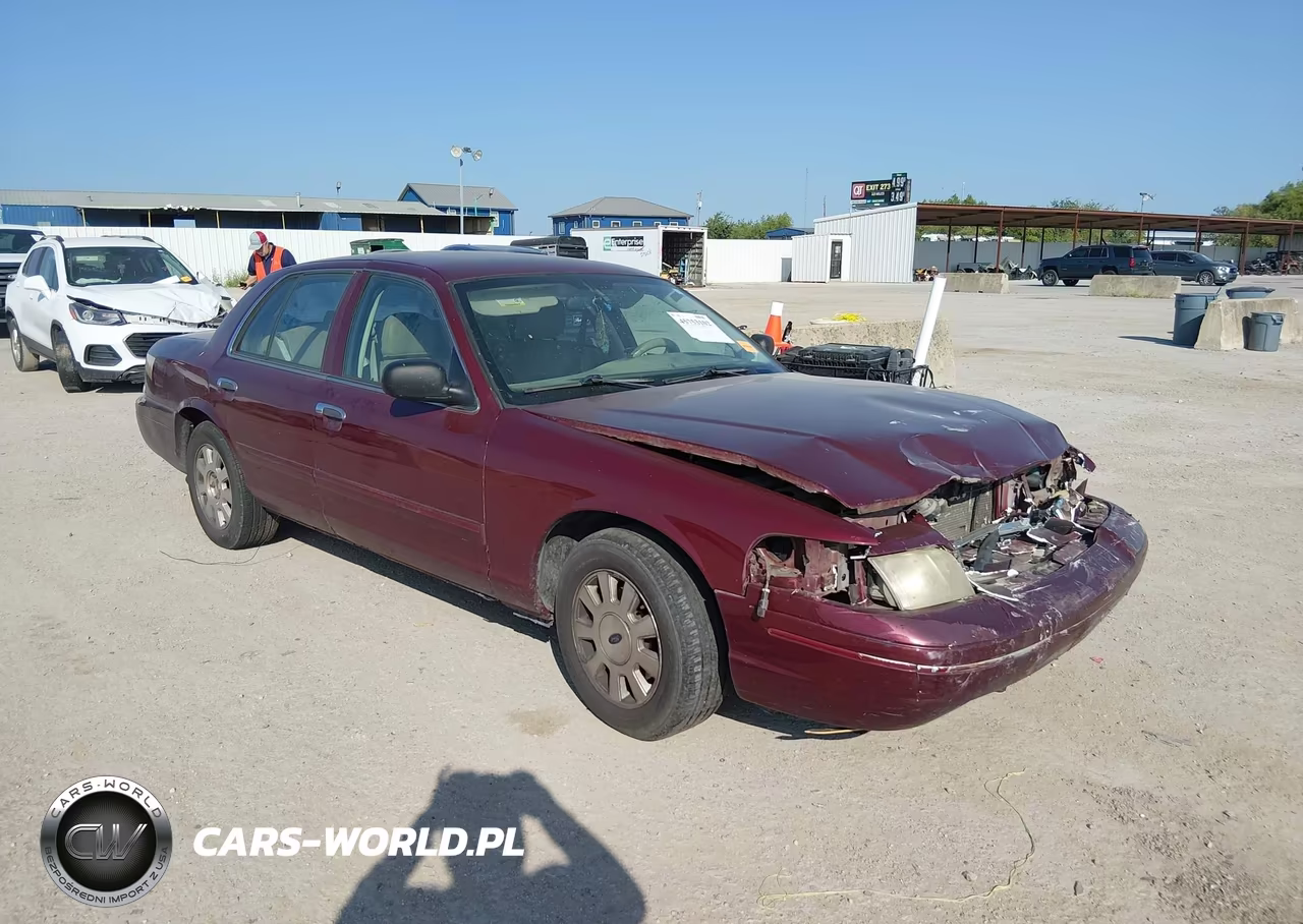 2004 Ford Crown Victoria Lx