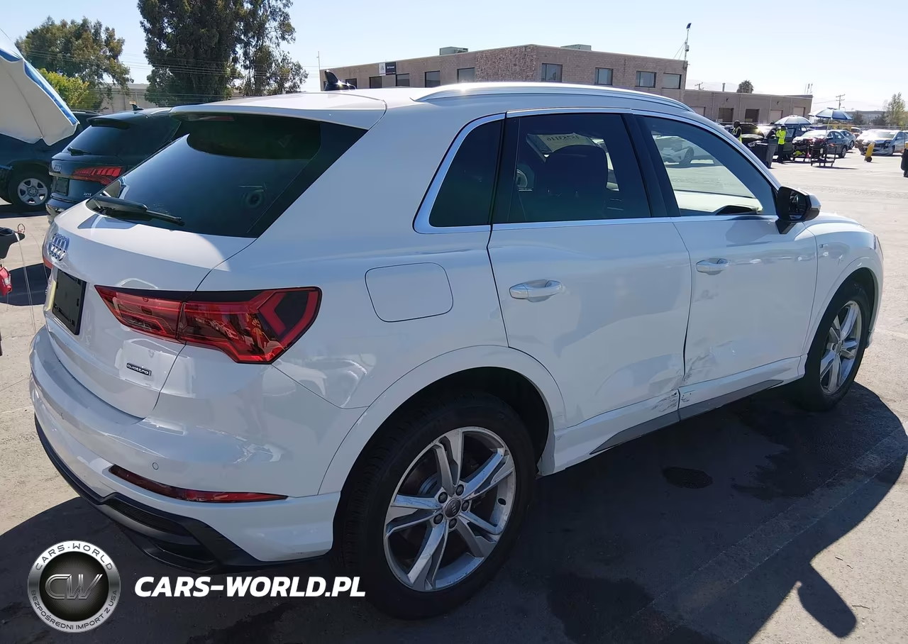 2020 Audi Q3 Premium Plus 45 Tfsi S Line Quattro Tiptronic VIN:WA1EECF39L1119510 - 4