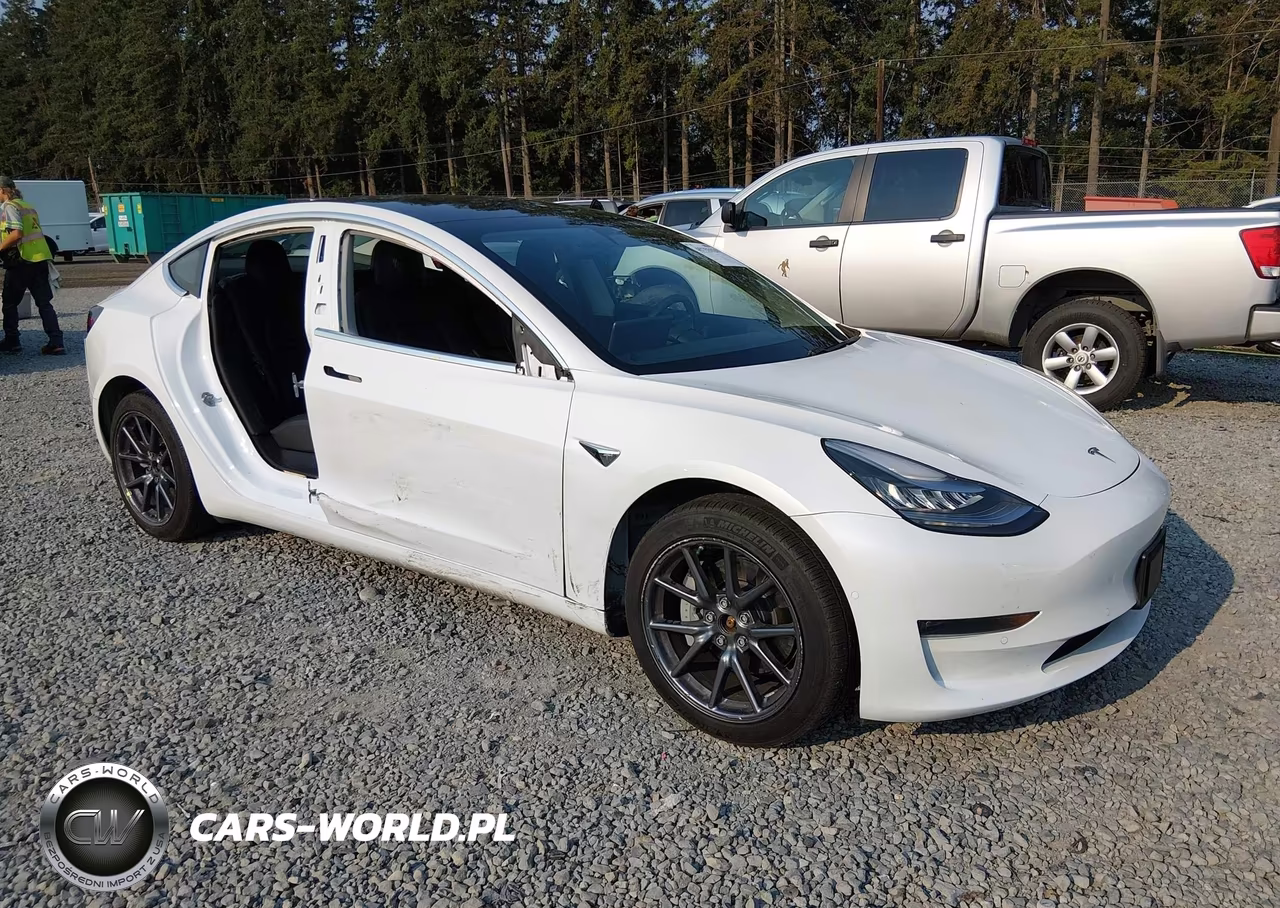 2020 Tesla Model 3 Long Range Dual Motor All-Wheel Drive – zdjęcie 1 z 21
