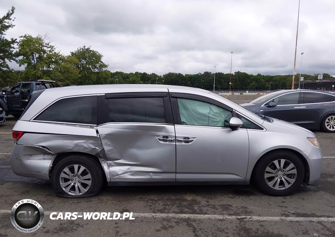 2015 Honda Odyssey Ex-L VIN:5FNRL5H63FB016580 - 13