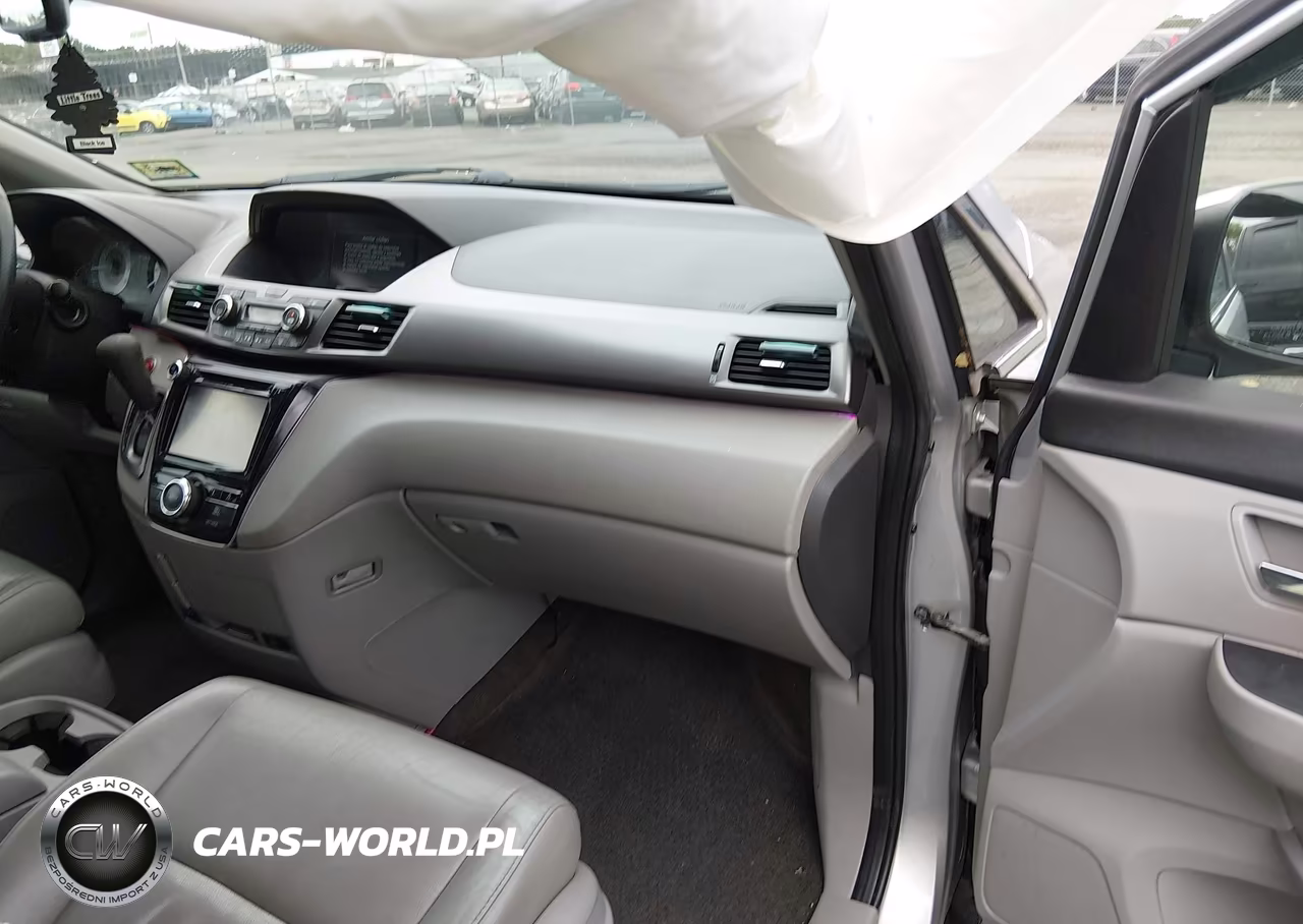 2015 Honda Odyssey Ex-L VIN:5FNRL5H63FB016580 - 5