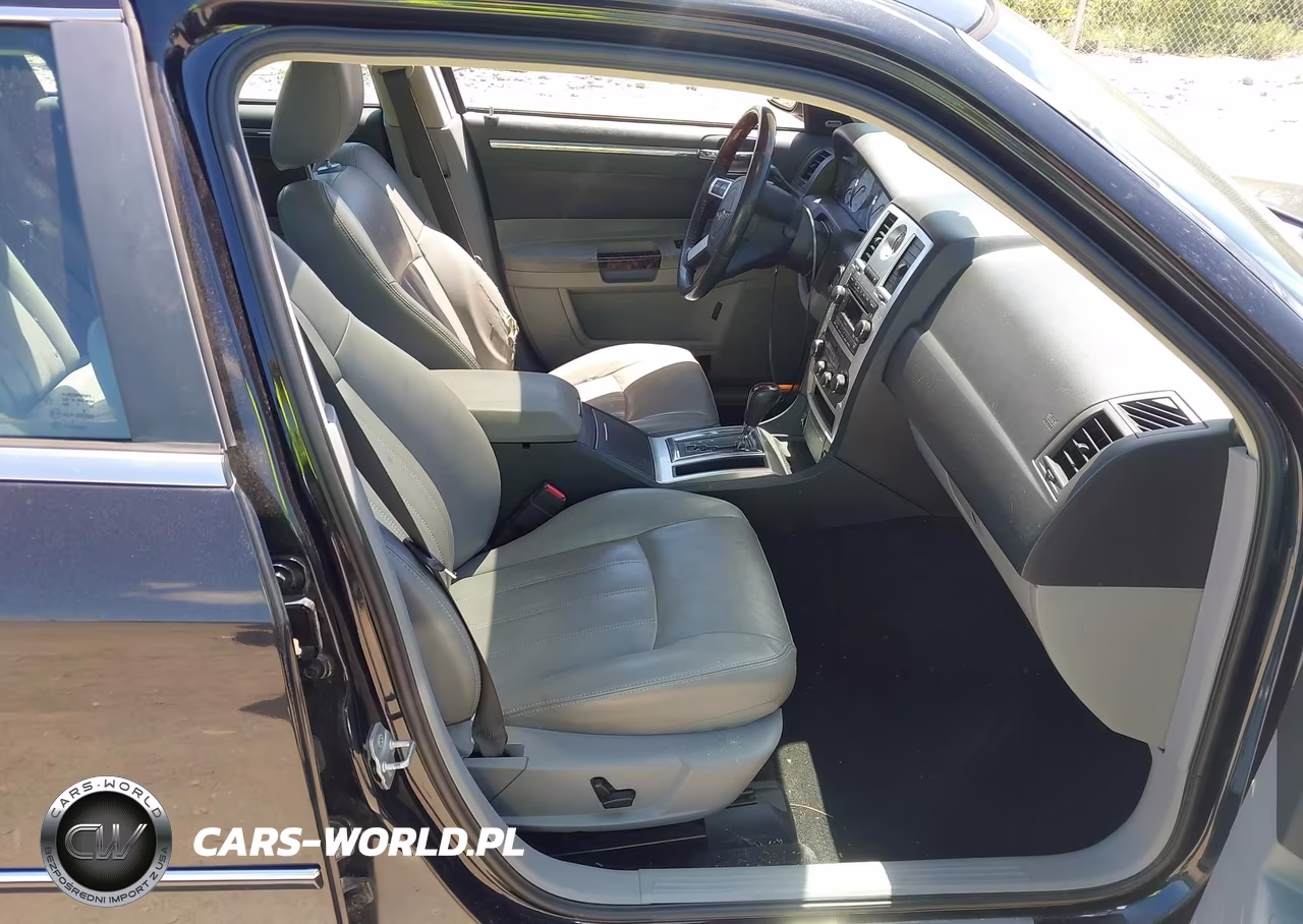 2007 Chrysler 300C VIN:2C3KA63H27H811190 - 5