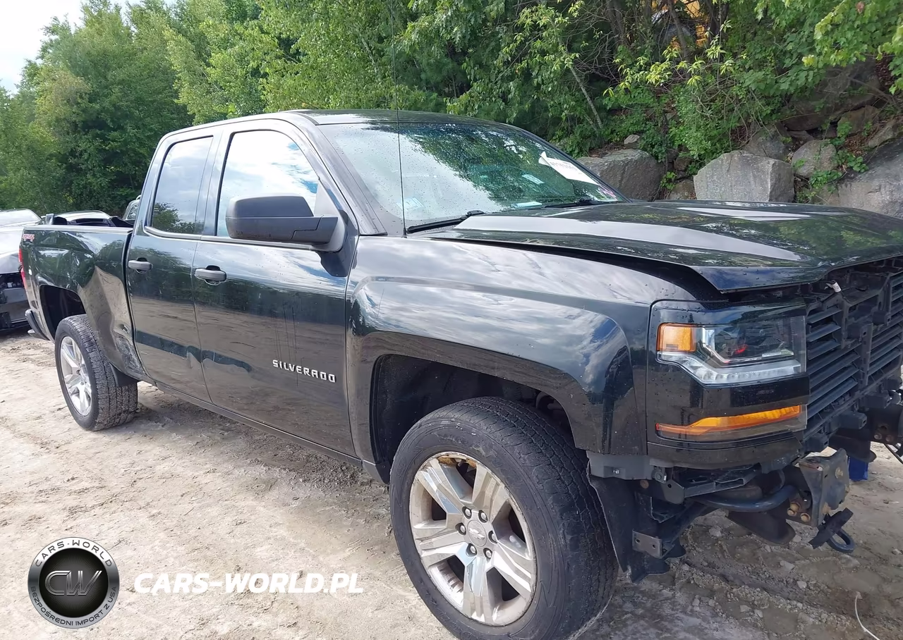 2017 Chevrolet Silverado 1500 Custom