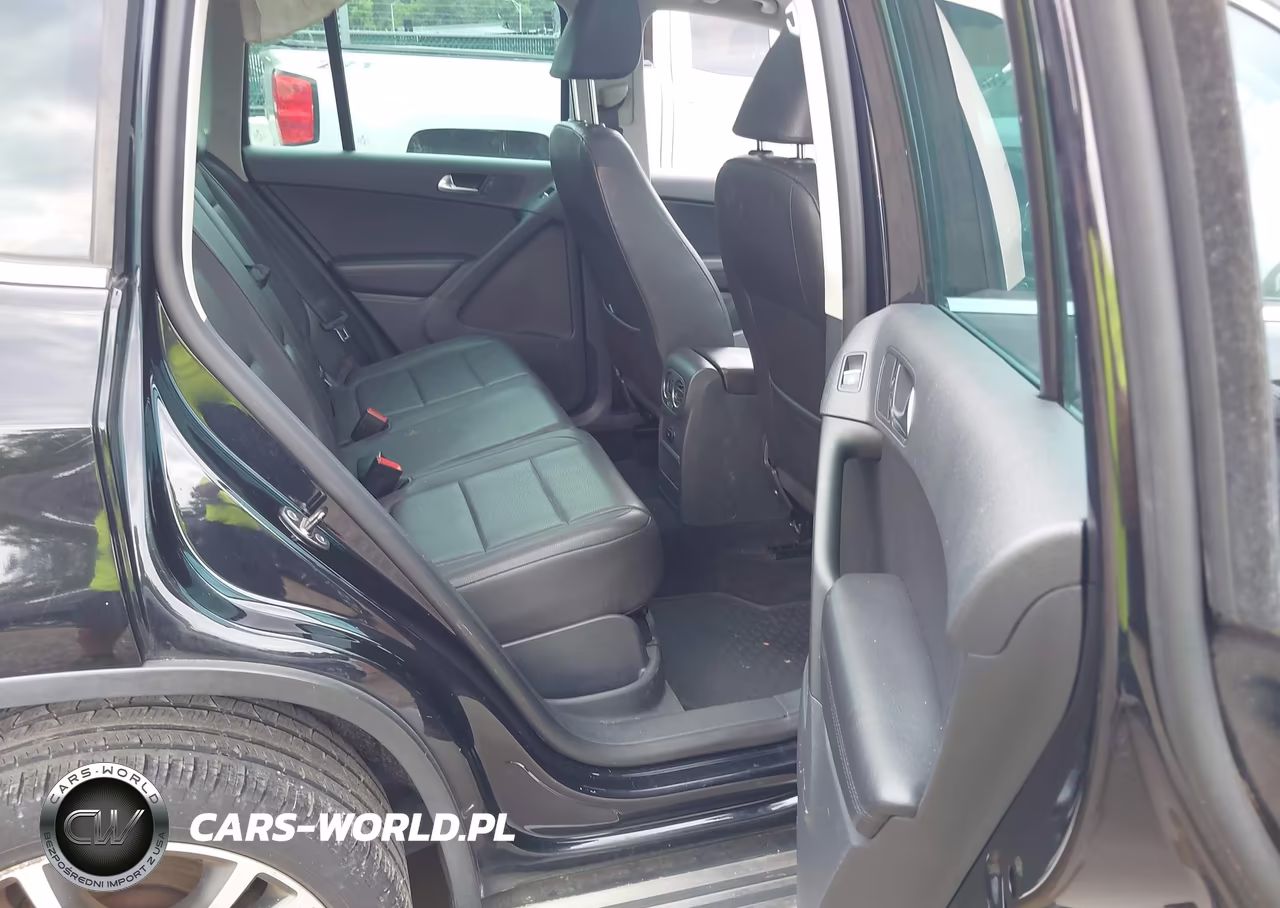 2011 Volkswagen Tiguan Se VIN:WVGAV7AX2BW528516 - 8