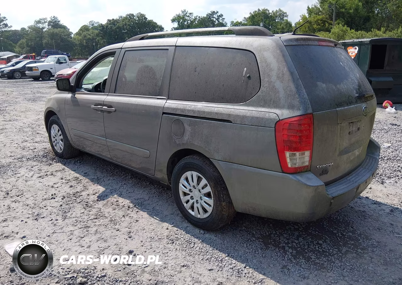 2011 Kia Sedona Lx VIN:KNDMG4C75B6401945 - 3