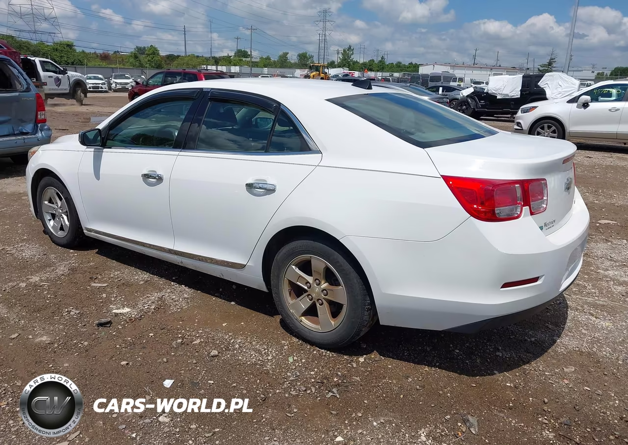 2014 Chevrolet Malibu 1Ls VIN:1G11B5SL1EF201597 - 3