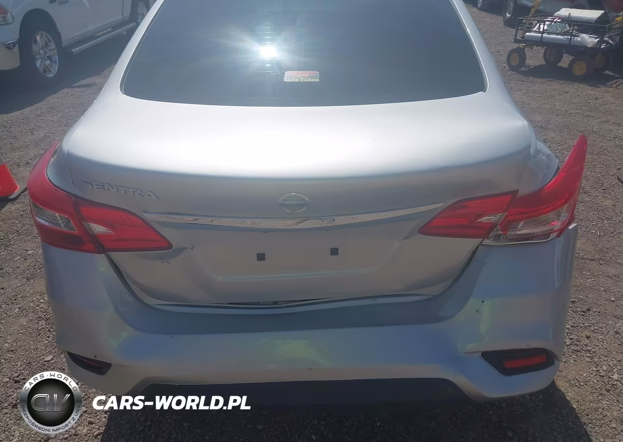 2018 Nissan Sentra S VIN:3N1AB7AP0JY257429 - 15