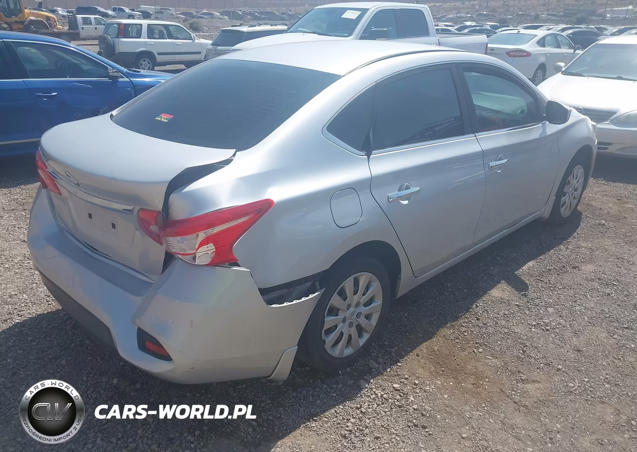 2018 Nissan Sentra S VIN:3N1AB7AP0JY257429 - 4
