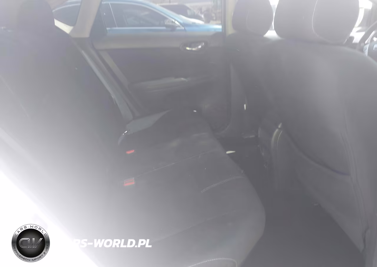2018 Nissan Sentra S VIN:3N1AB7AP0JY257429 - 8