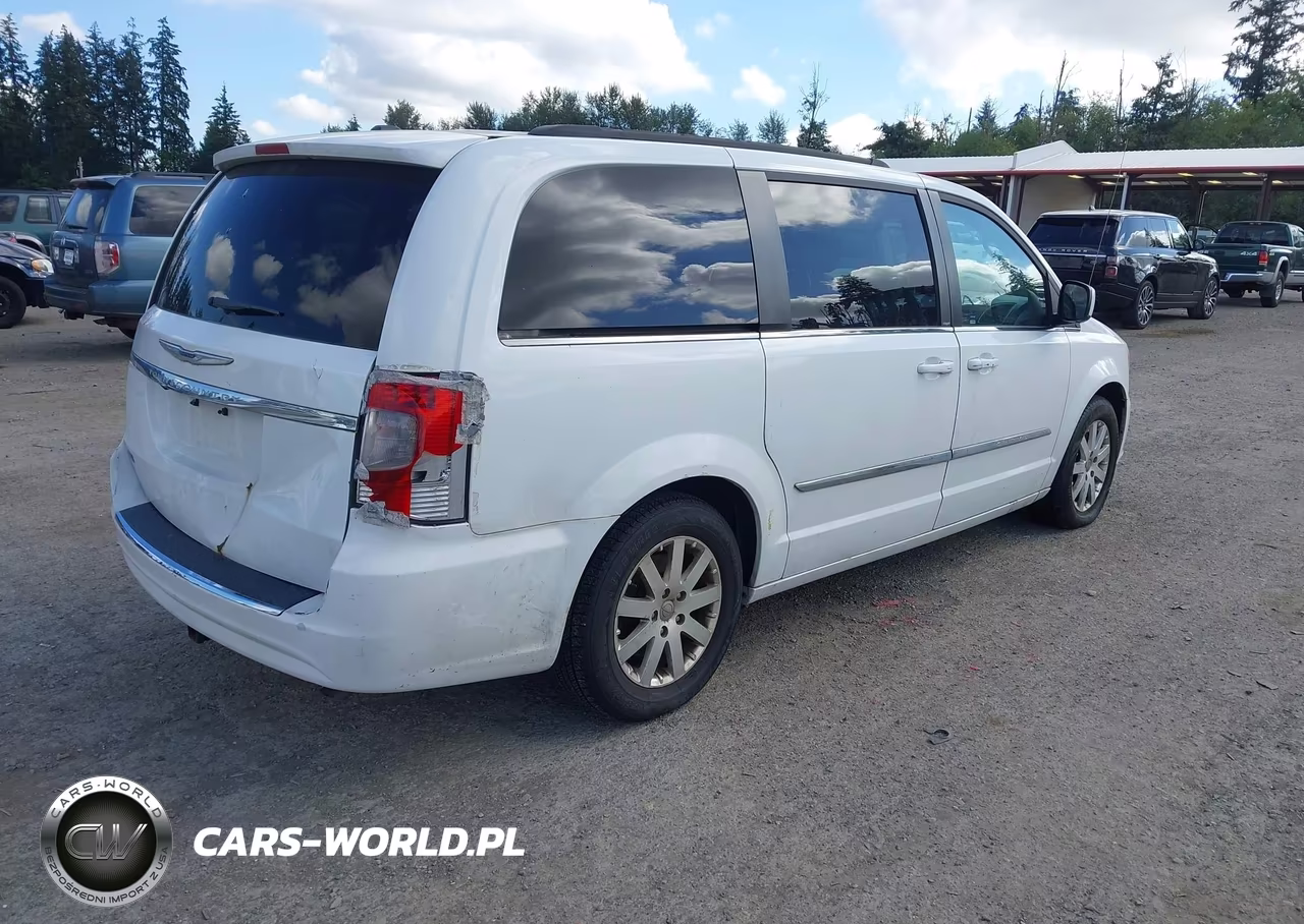 2014 Chrysler Town & Country Touring VIN:2C4RC1BG7ER211627 - 4