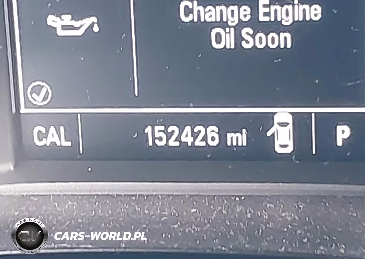 2018 Chevrolet Traverse Ls VIN:1GNERFKW3JJ109796 - 15