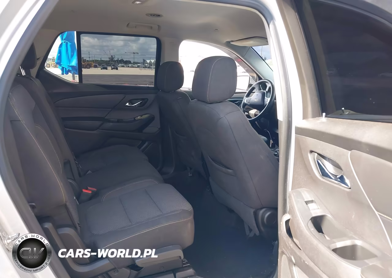 2018 Chevrolet Traverse Ls VIN:1GNERFKW3JJ109796 - 8