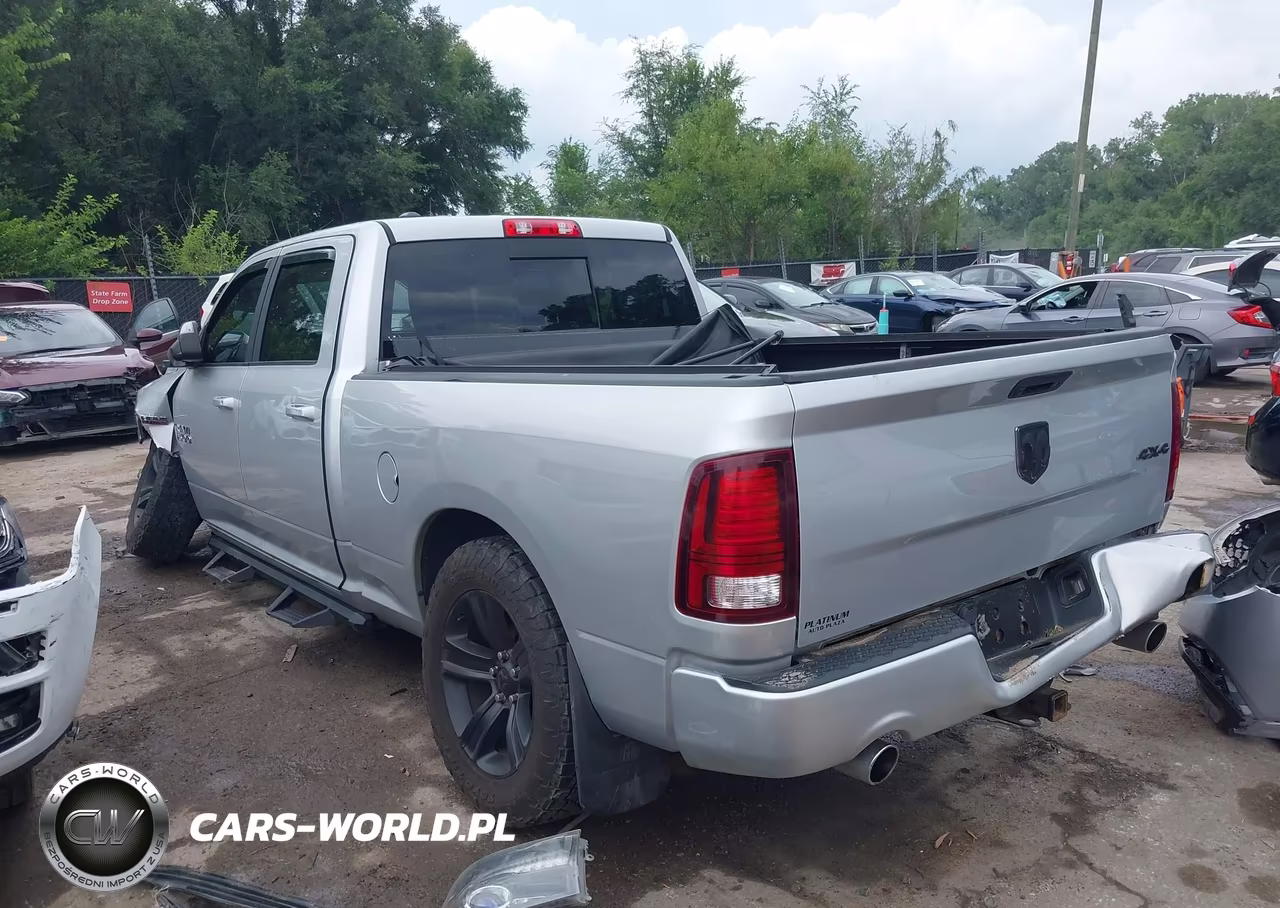 2017 Ram 1500 Sport VIN:1C6RR7UT2HS858085 - 3