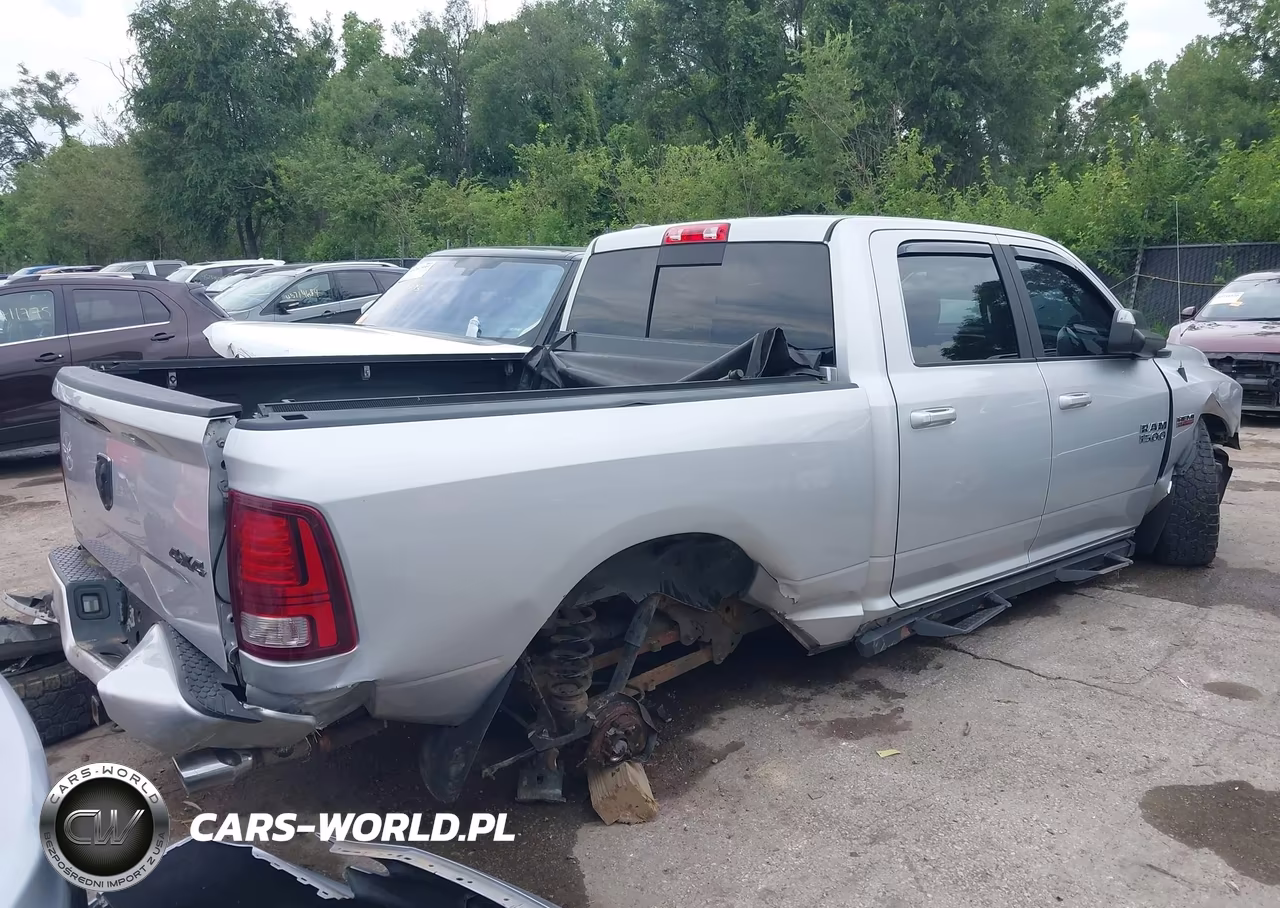 2017 Ram 1500 Sport VIN:1C6RR7UT2HS858085 - 4
