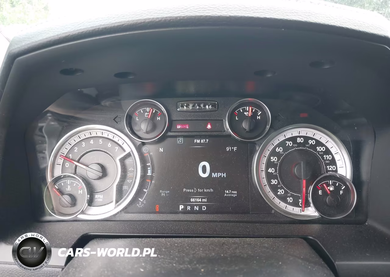 2017 Ram 1500 Sport VIN:1C6RR7UT2HS858085 - 7