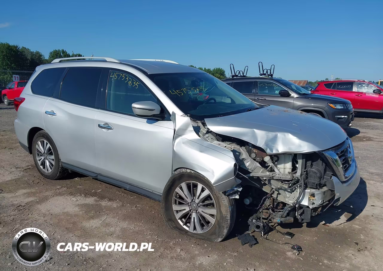 2018 Nissan Pathfinder Sv – zdjęcie 1 z 17