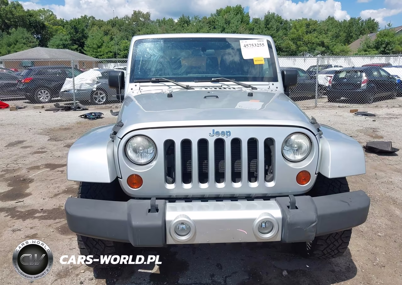 2012 Jeep Wrangler Sahara VIN:1C4AJWBG1CL244161 - 12