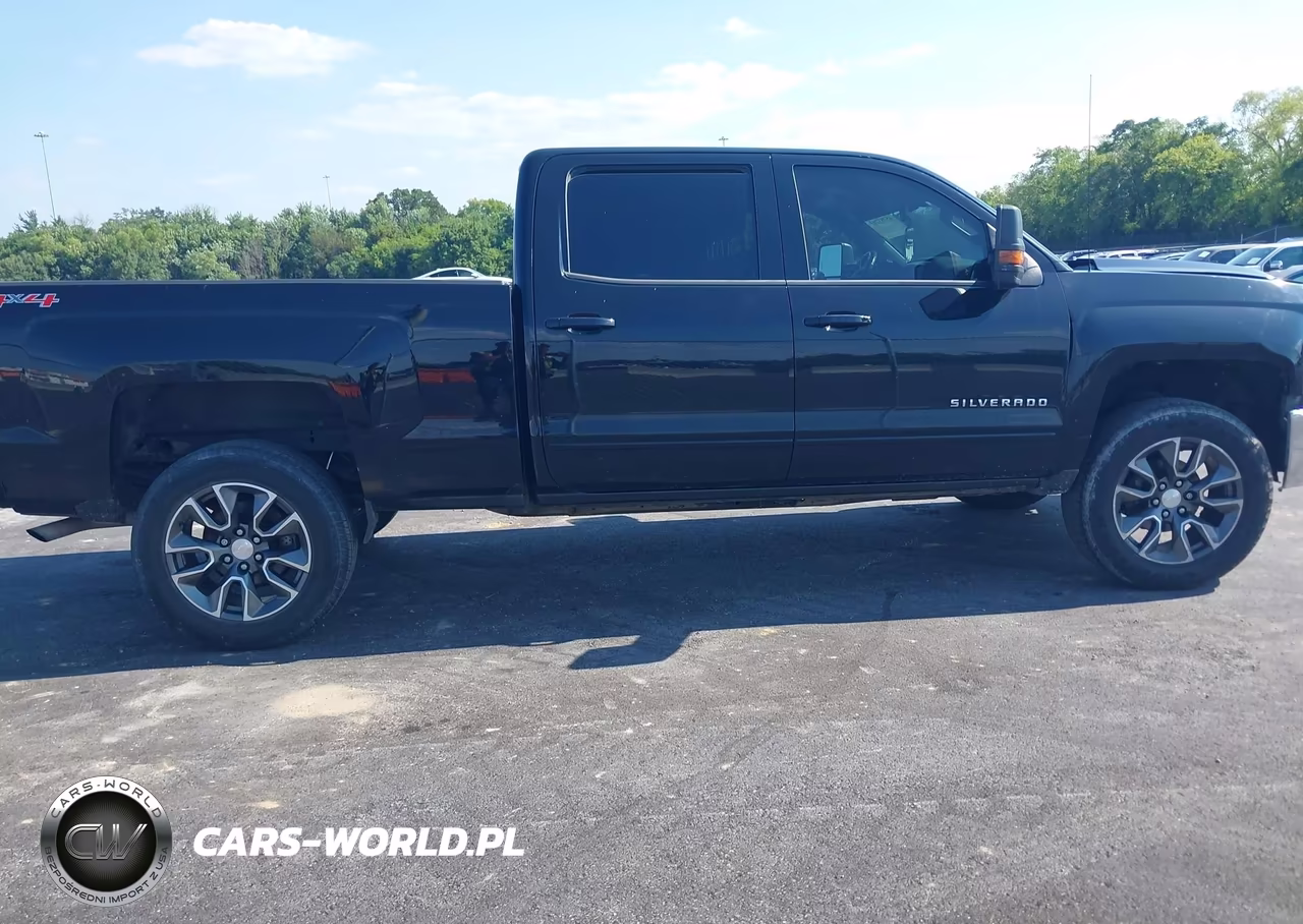 2017 Chevrolet Silverado 1500 Lt VIN:3GCUKREC9HG358269 - 13