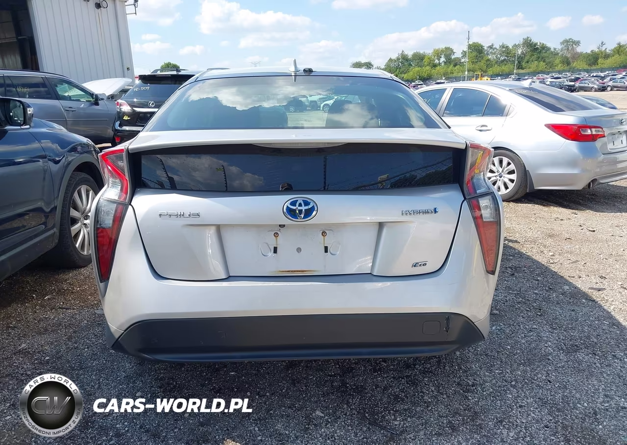 2018 Toyota Prius Two Eco VIN:JTDKARFU4J3545428 - 16