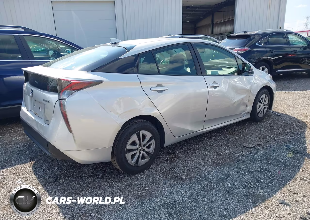2018 Toyota Prius Two Eco VIN:JTDKARFU4J3545428 - 4