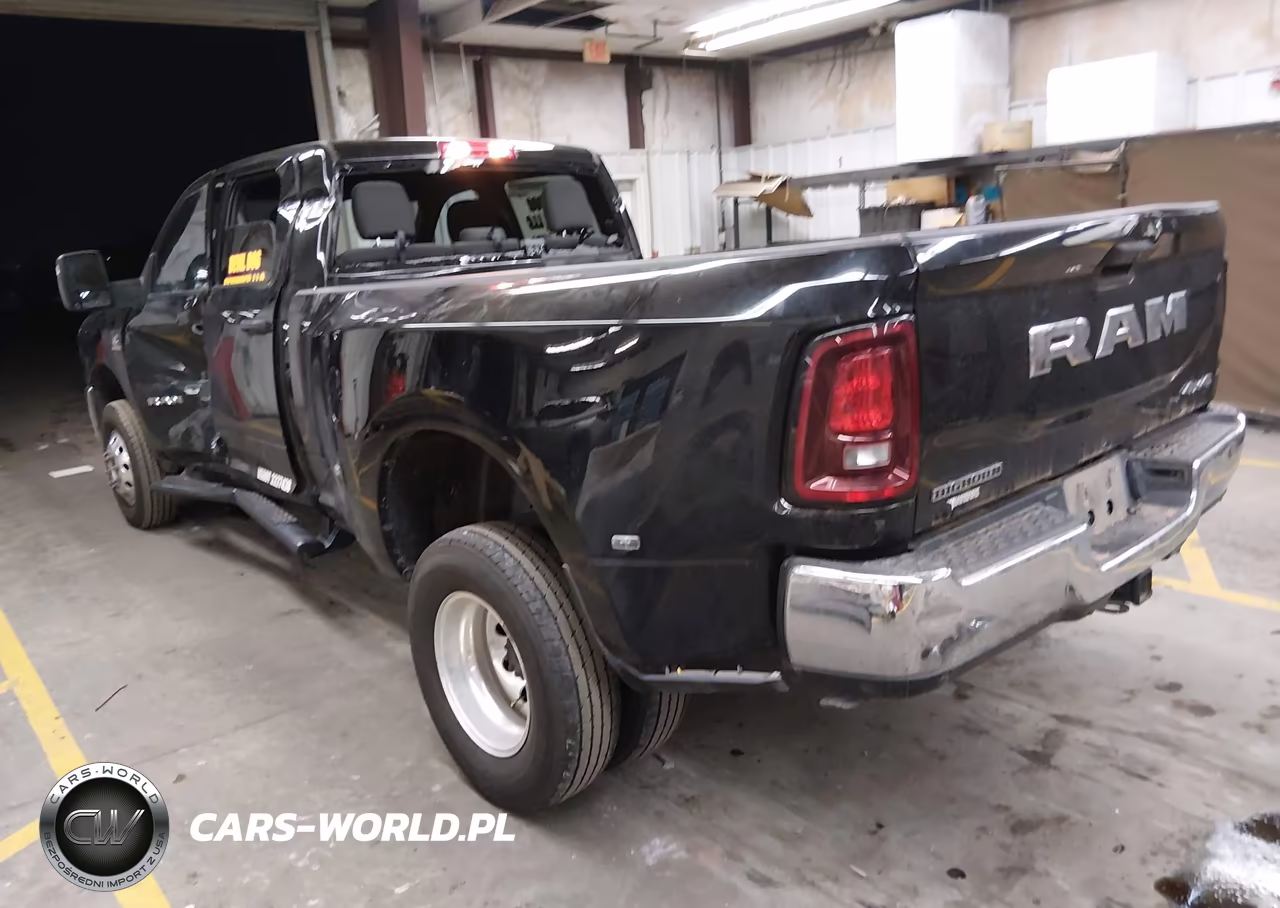 2025 Ram 3500 Big Horn 4X4 8' Box VIN:3C63RRHL6SG506590 - 3
