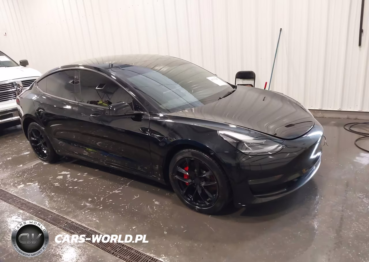 2022 Tesla Model 3 Performance Dual Motor All-Wheel Drive – zdjęcie 1 z 19