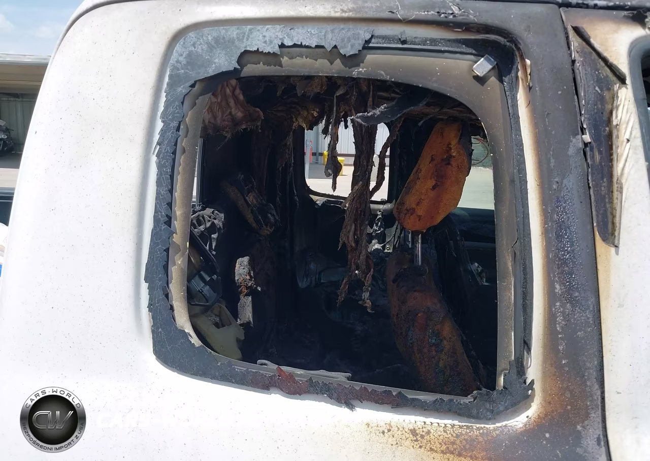 2013 Toyota Tacoma VIN:5TFTX4CN9DX023619 - 8