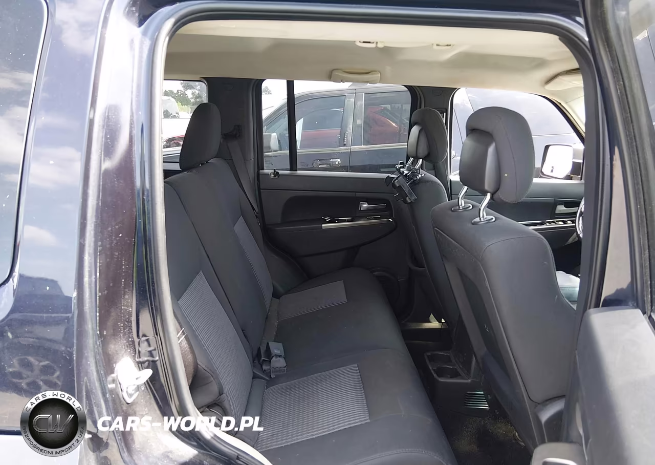 2011 Jeep Liberty Renegade VIN:1J4PN3GK0BW516653 - 8