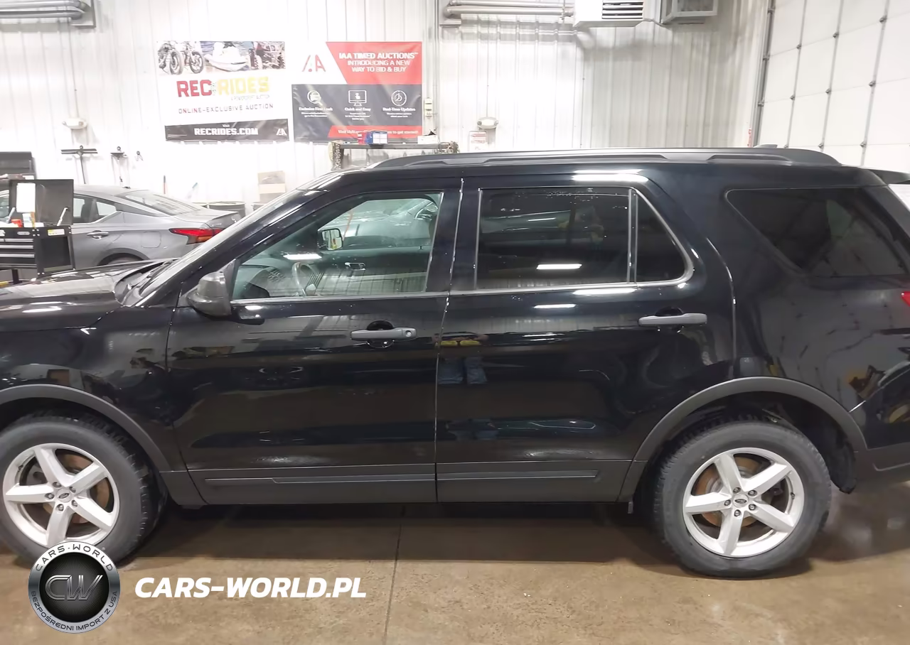 2018 Ford Explorer VIN:1FM5K8B80JGC45466 - 14