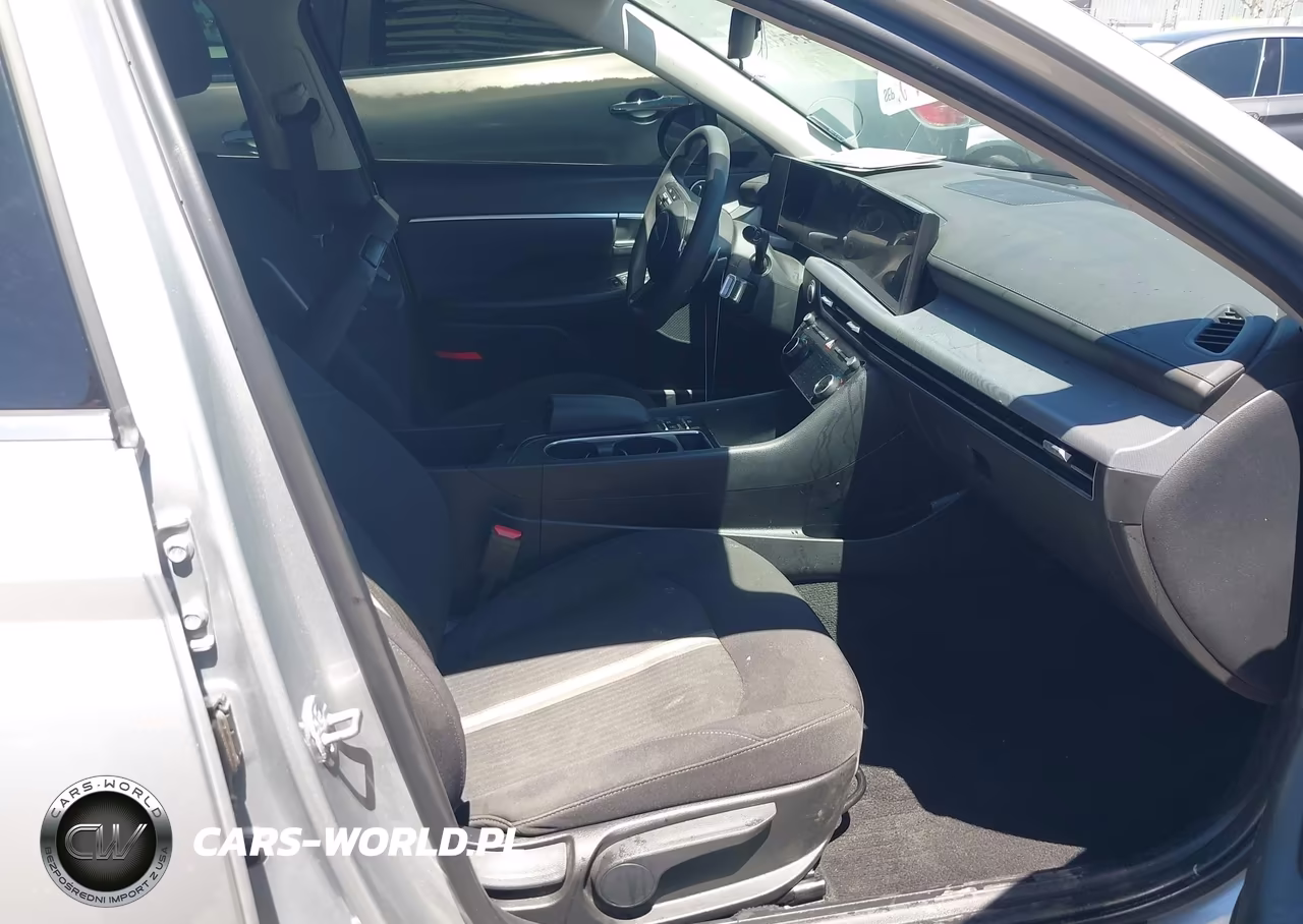 2024 Hyundai Sonata Sel VIN:KMHL64JAXRA390067 - 5