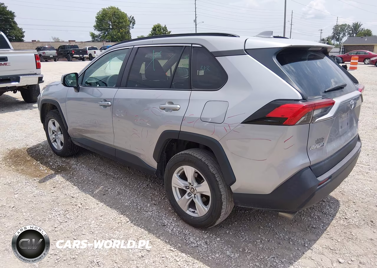 2021 Toyota Rav4 Xle VIN:2T3W1RFVXMW150990 - 3