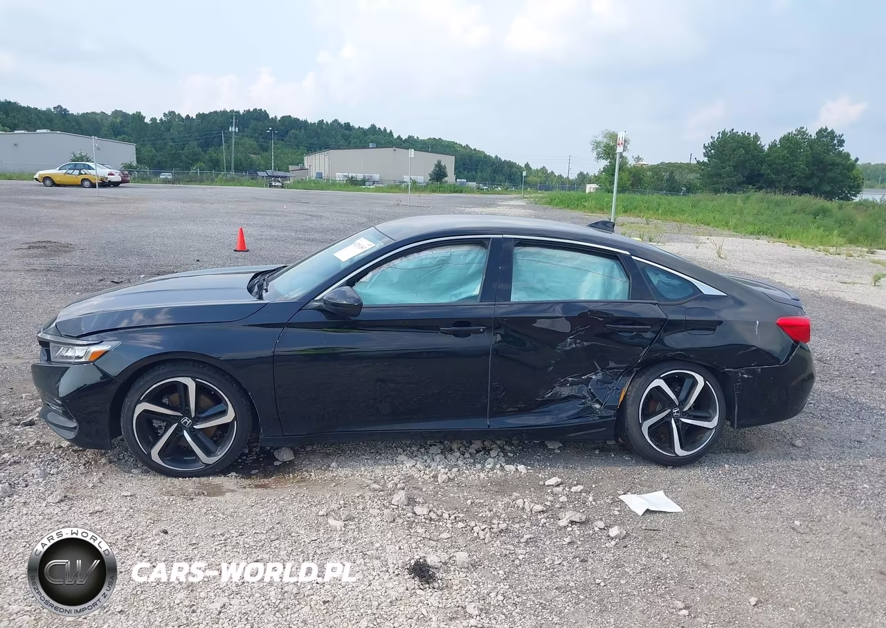 2018 Honda Accord Sport VIN:1HGCV1F34JA256368 - 14