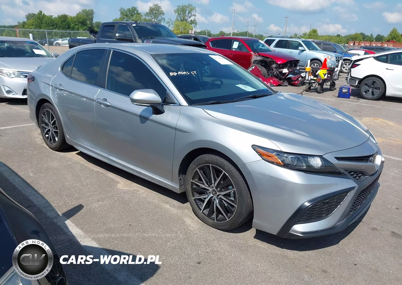 2022 Toyota Camry Se – zdjęcie 1 z 17