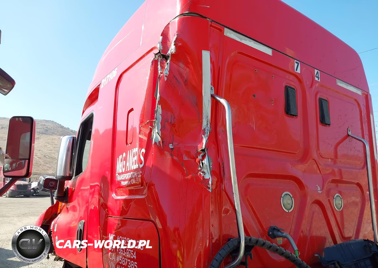 2017 Freightliner Cascadia 113 VIN:3AKJGHDV7HSHN1868 - 13