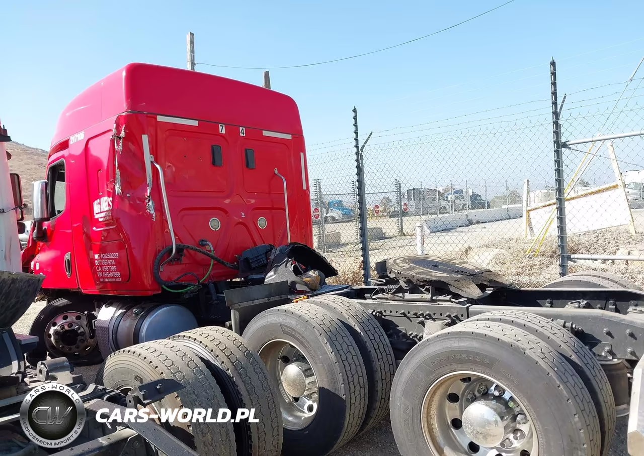 2017 Freightliner Cascadia 113 VIN:3AKJGHDV7HSHN1868 - 16